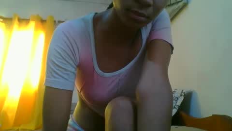 Snapshot of juliexexy chatting on March 1, 7:08 am juliexexy online show from March 1, 7:08 am