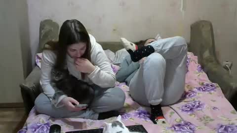 Snapshot of juliya_katie chatting on January 13, 8:15 pm Juliya Katie online show from January 13, 8:15 pm