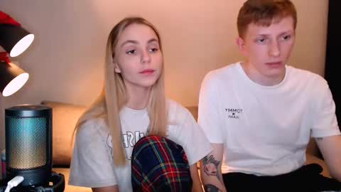 sweet online show from November 27, 9:06 am