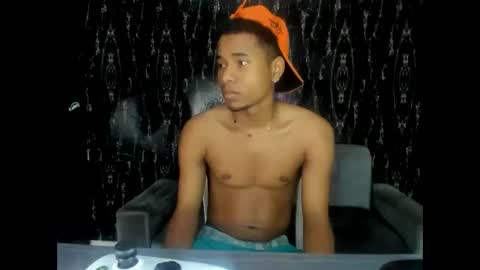 juniorhot07 online show from September 22, 9:46 am