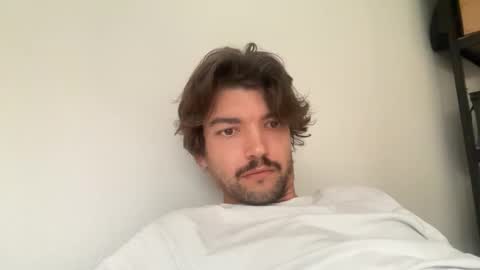 just_a_guy_with_a_big_cock online show from October 3, 9:39 am