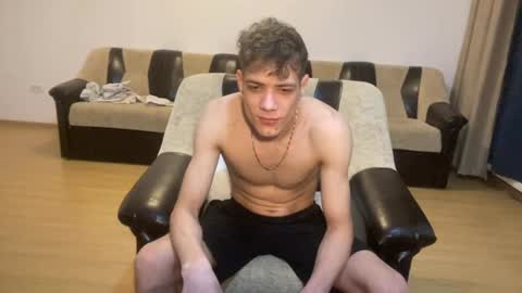 Snapshot of just_alexx12 chatting on January 21, 10:30 pm just_alexx12 online show from January 21, 10:30 pm
