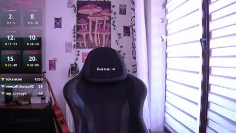Julia online show from May 13, 1:32 pm