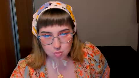Snapshot of just_fucked chatting on September 30, 11:15 pm Nika and Mark online show from September 30, 11:15 pm