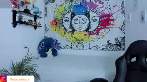 Sofia online show from November 25, 3:44 pm