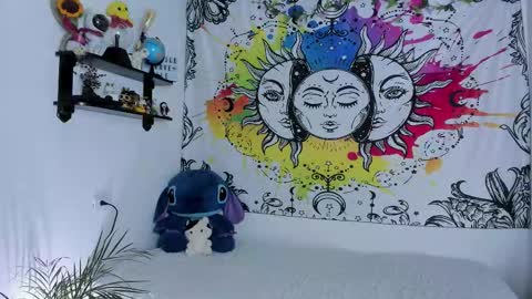 Sofia online show from November 9, 3:59 pm