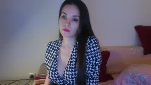 JustAnne online show from May 27, 11:35 pm