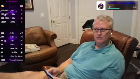 Michael online show from December 5, 4:38 pm