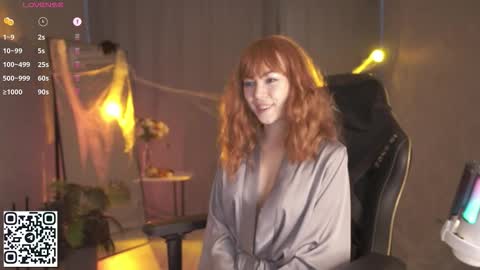 Snapshot of justbarbie chatting on October 7, 10:00 am Alexa online show from October 7, 10:00 am