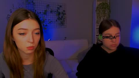Snapshot of justcamila_ chatting on September 24, 11:39 am justcamila online show from September 24, 11:39 am