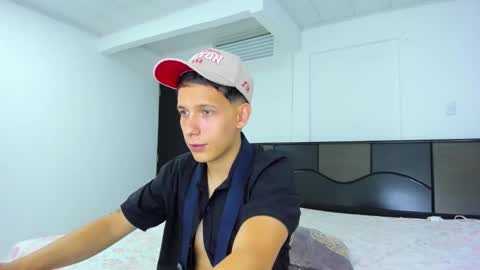 Snapshot of justin_biker chatting on September 13, 10:45 pm justin_biker online show from September 13, 10:45 pm