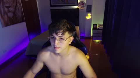 Justin trevor online show from October 24, 10:21 pm