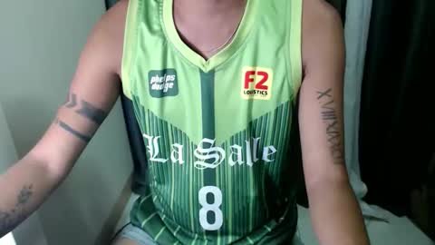 justin_urcuttieguy online show from February 17, 11:20 am