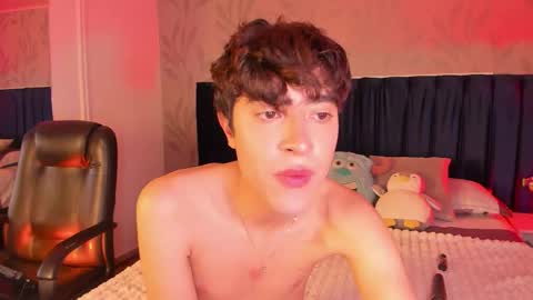 Justin online show from March 15, 12:15 am