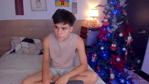 Justin online show from November 18, 1:14 pm