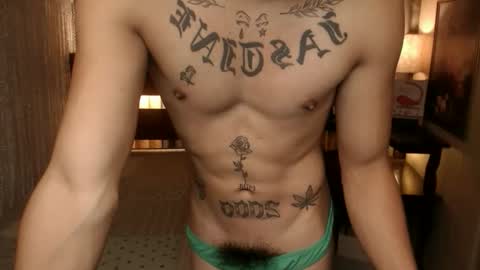 Snapshot of justine_hunk chatting on September 26, 1:08 pm justine_hunk online show from September 26, 1:08 pm