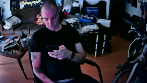 Snapshot of justinelsmith chatting on October 11, 2:05 am justinelsmith online show from October 11, 2:05 am