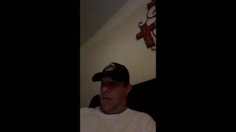 justinjohnson524 online show from April 23, 10:11 pm