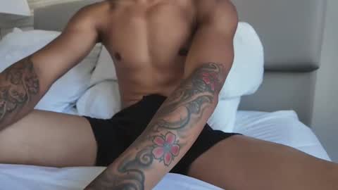 justinluvvv online show from April 27, 10:40 pm