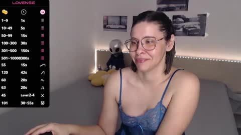Snapshot of justmexy7 chatting on February 26, 4:52 am Julie online show from February 26, 4:52 am