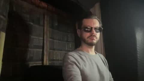 M. Dean online show from December 22, 4:30 am