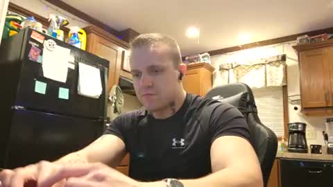 justus0624 online show from August 6, 2:09 am