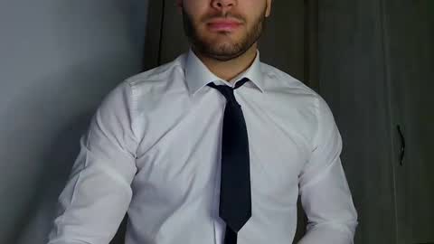 Justin online show from April 5, 9:23 pm