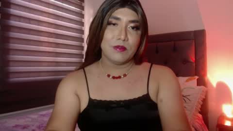 KIM  online show from February 14, 10:45 pm