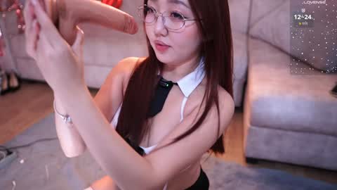 Amely online show from October 22, 4:37 am