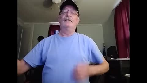 Snapshot of kabriggs137 chatting on February 25, 11:04 pm kabriggs137 online show from February 25, 11:04 pm
