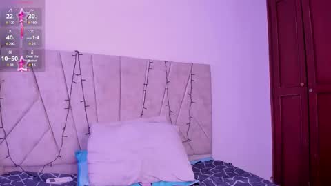 Kaela online show from December 19, 6:01 pm