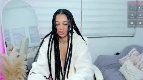 Snapshot of kaia_cam chatting on October 8, 11:16 am online show from October 8, 11:16 am