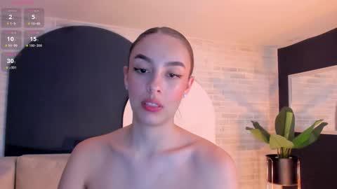 Kaia Ferreira online show from February 19, 9:58 pm