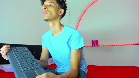 KAI  LIAM online show from March 1, 3:11 am