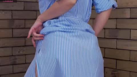 Kaila Lewis online show from September 9, 6:19 pm