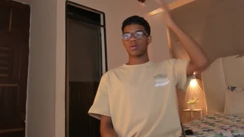 kaisonrouse online show from February 21, 8:45 pm