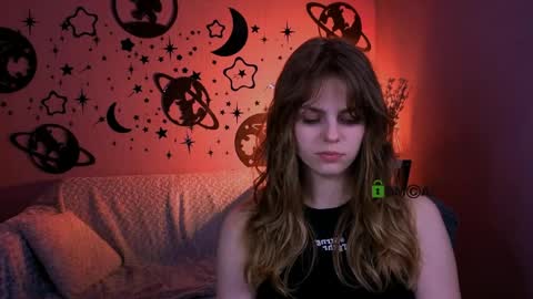 Kaisy online show from May 26, 3:29 pm