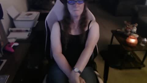 Snapshot of kait331 chatting on October 5, 2:20 am Camprincess331 online show from October 5, 2:20 am