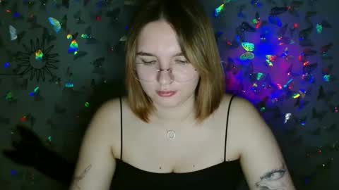 Snapshot of kaitlin_kk chatting on September 20, 9:34 am Kaitlin online show from September 20, 9:34 am