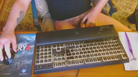 Leon online show from December 29, 6:16 pm