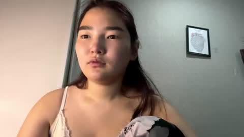 Sakura online show from June 23, 5:30 pm