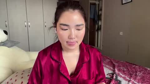 Sakura online show from August 3, 1:17 pm