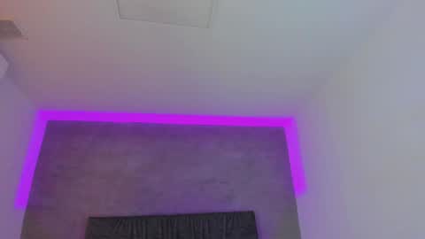 Carolina   online show from February 25, 6:44 pm