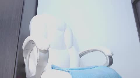 Hannah online show from March 12, 2:26 am