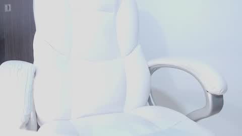 Hannah online show from October 19, 12:37 am