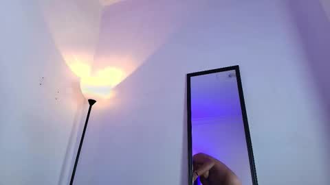 kami online show from February 11, 3:05 pm