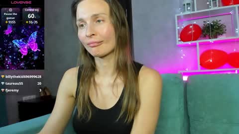 Snapshot of kamila_lee chatting on February 28, 2:31 pm Kamila GMT2 Tue 10 AM - 4 PMWed 3-9 AM Thur 3-9 AM Fri 3-9 AM Sat 10 AM - 4 PM. online show from February 28, 2:31 pm