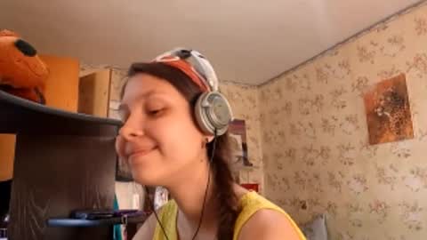 Snapshot of kamisalling chatting on September 27, 7:06 am Mari Simmons online show from September 27, 7:06 am
