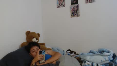 Snapshot of kammy_cami chatting on October 2, 1:48 am kammy y camila online show from October 2, 1:48 am