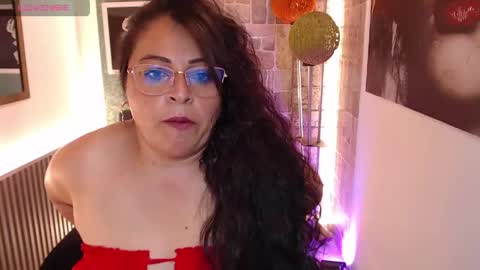 kamy   loort online show from May 11, 2:45 pm